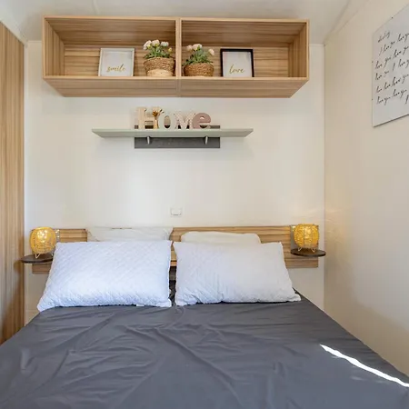 Family's Dream P16 La Marina Holiday home *